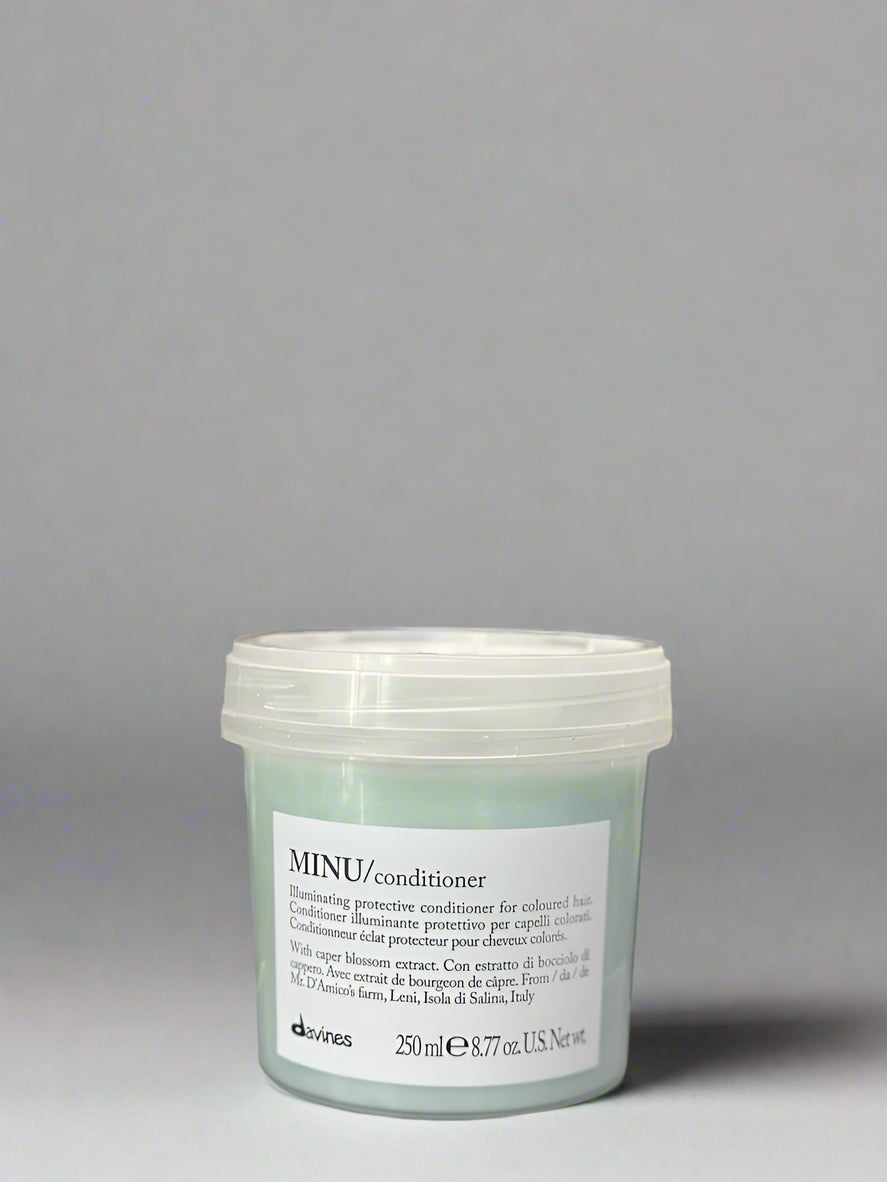 Davines Minu Conditioner
