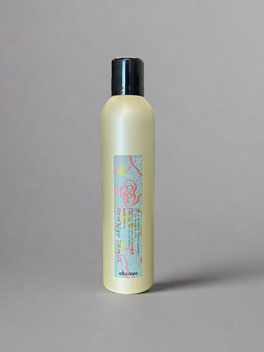 Davines Extra Strong Hairspray